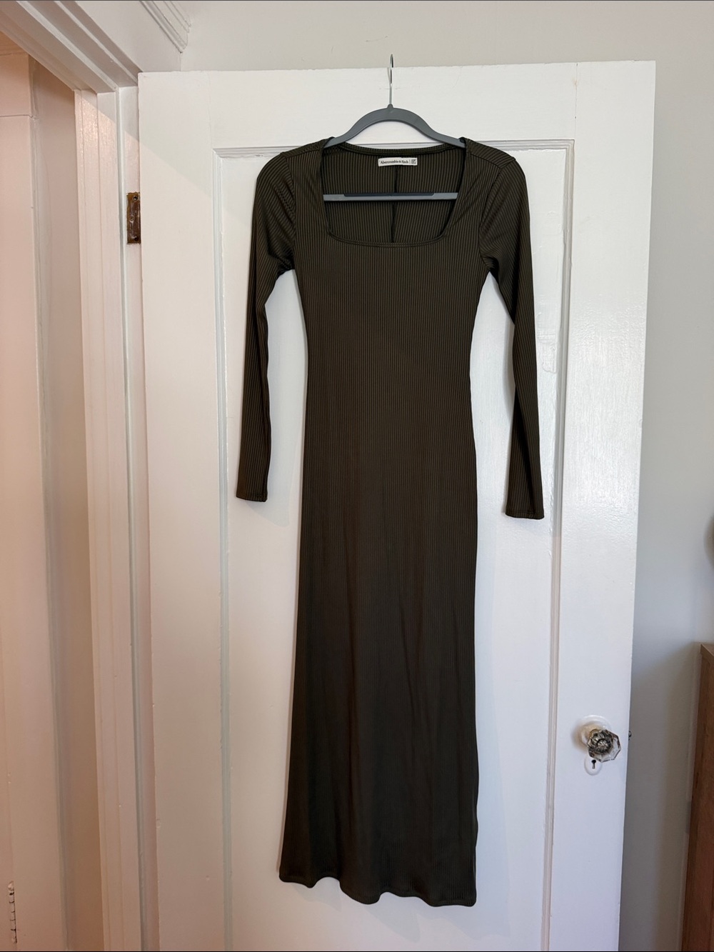 Abercrombie Ribbed Long Sleeve Maxi Dress - Olive Green